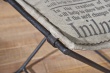 Unikátní kovová stolička s čalouněním Unico - detail