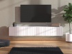 Závěsný TV stolek 192cm Vision - v prostoru